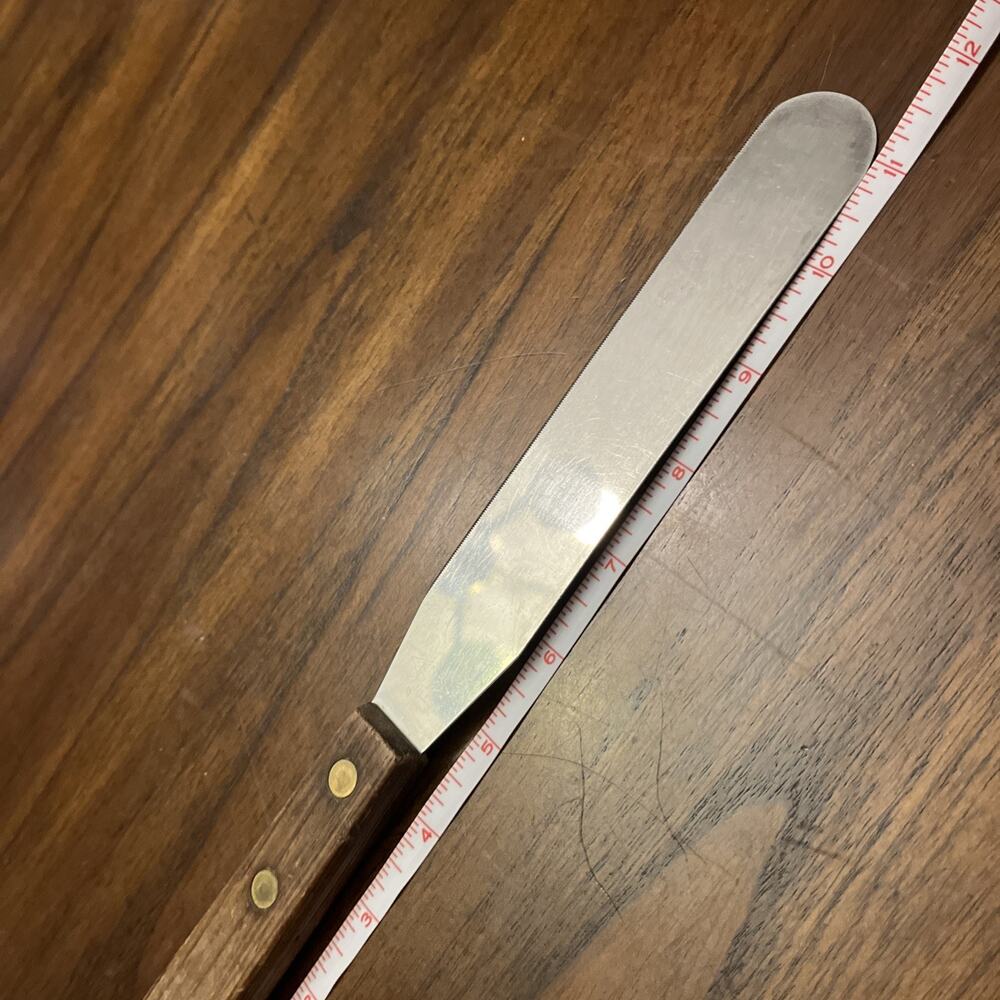 Vintage Stanley 7” Spatula Stainless Steel Serrated Blade Wood Handle Cake Frost